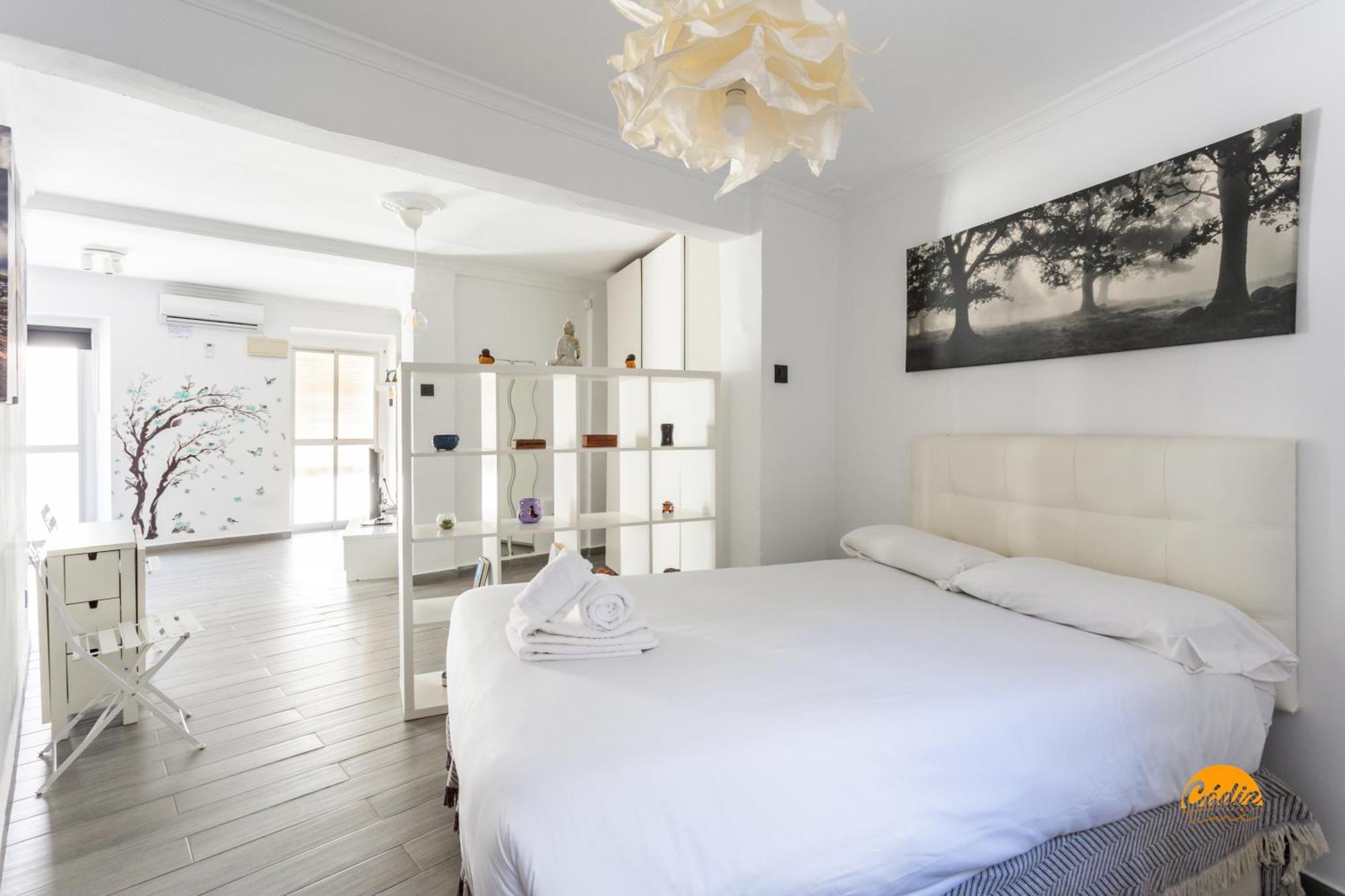 Modern Haven Loft By Cadiz Time Apartment ภายนอก รูปภาพ