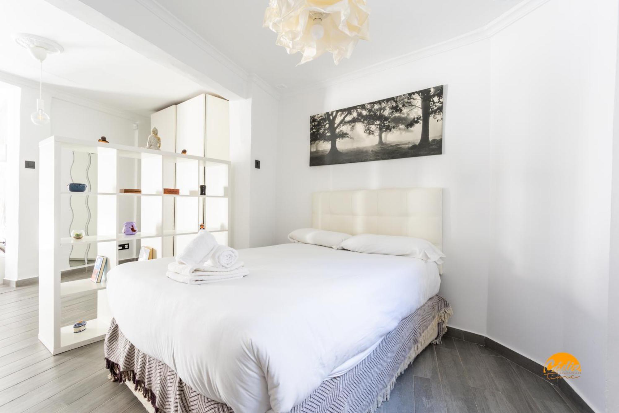 Modern Haven Loft By Cadiz Time Apartment ภายนอก รูปภาพ